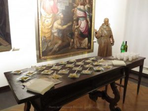prodotti tipici di Cascia durante la mostra mercato dello zafferano